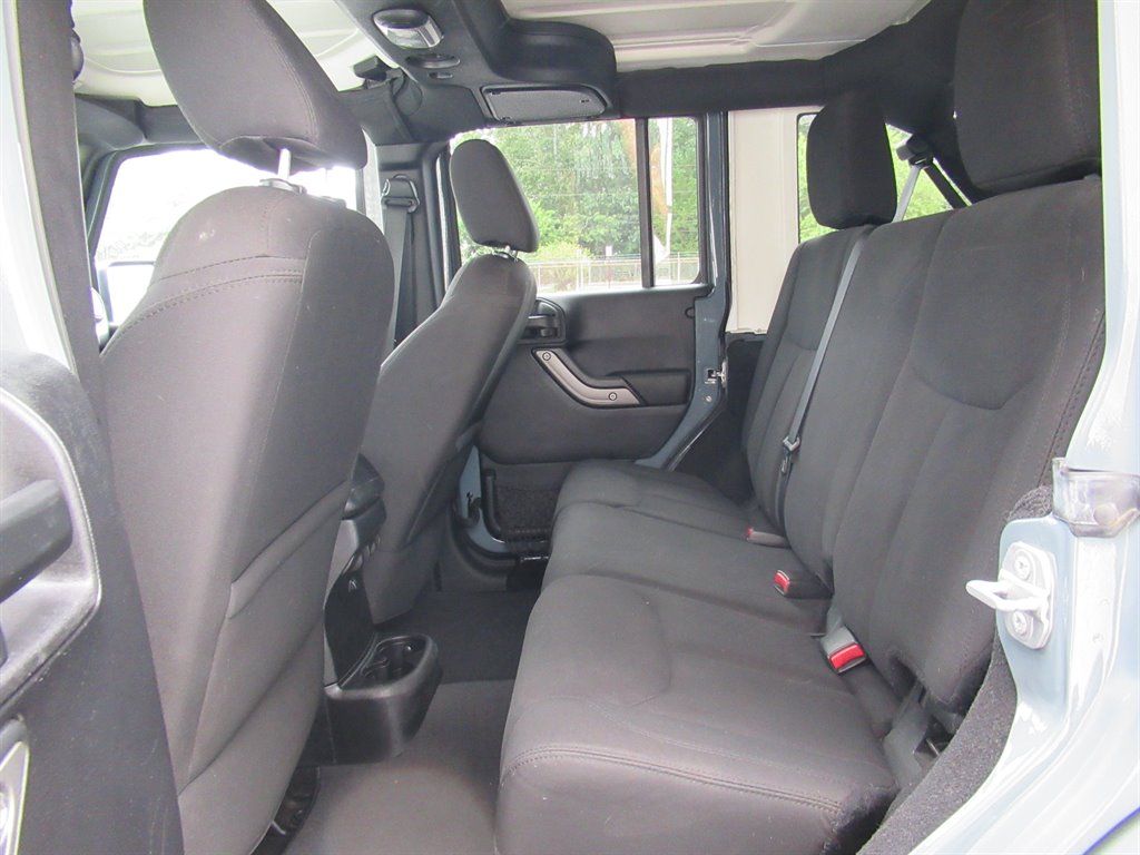 2015 Jeep Wrangler - $18,995