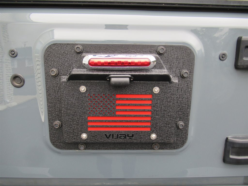 2015 Jeep Wrangler - $18,995