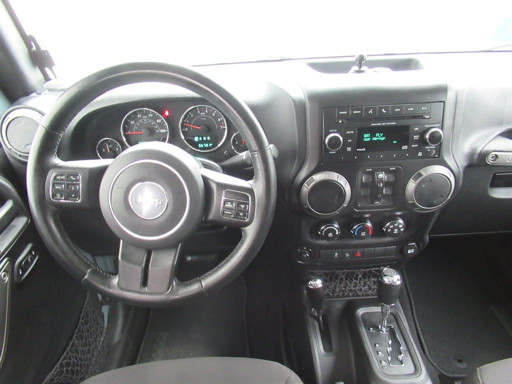 2015 Jeep Wrangler - $18,995