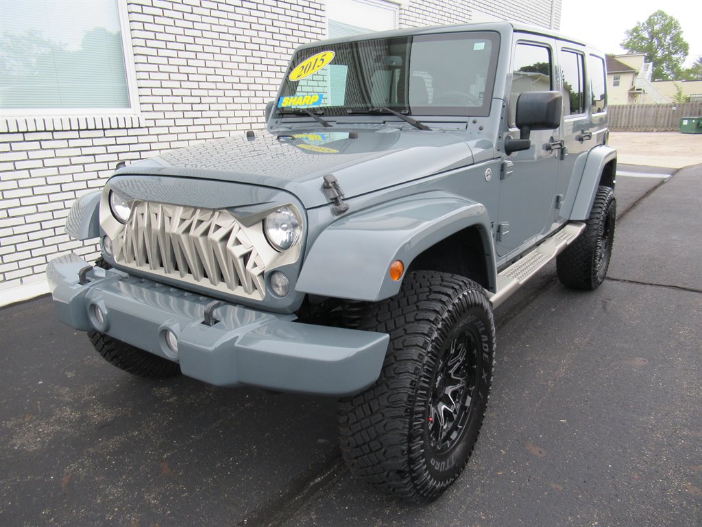 2015 Jeep Wrangler - $18,995