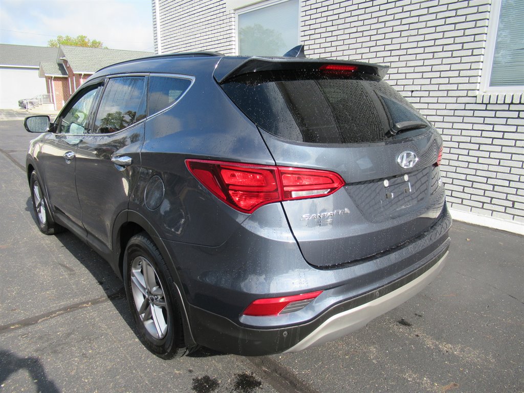 2018 Hyundai Santa Fe Sport - $9,695