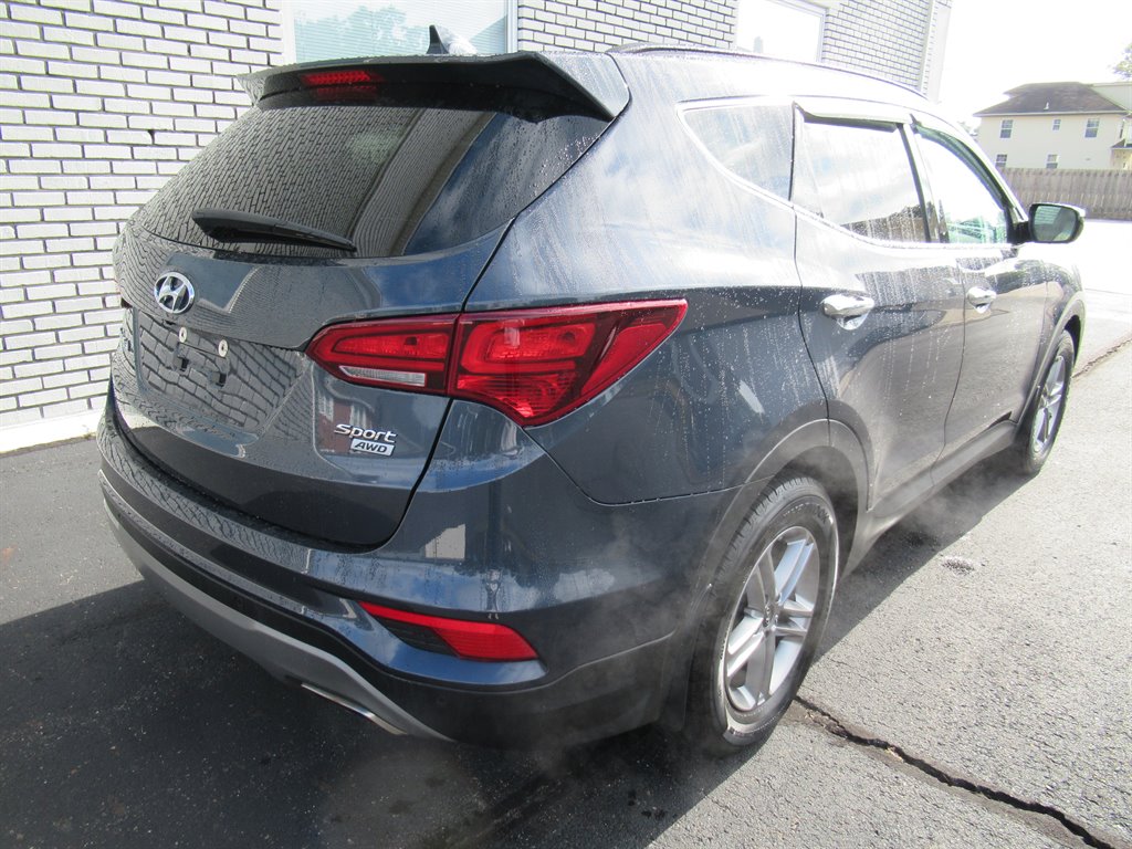 2018 Hyundai Santa Fe Sport - $9,695
