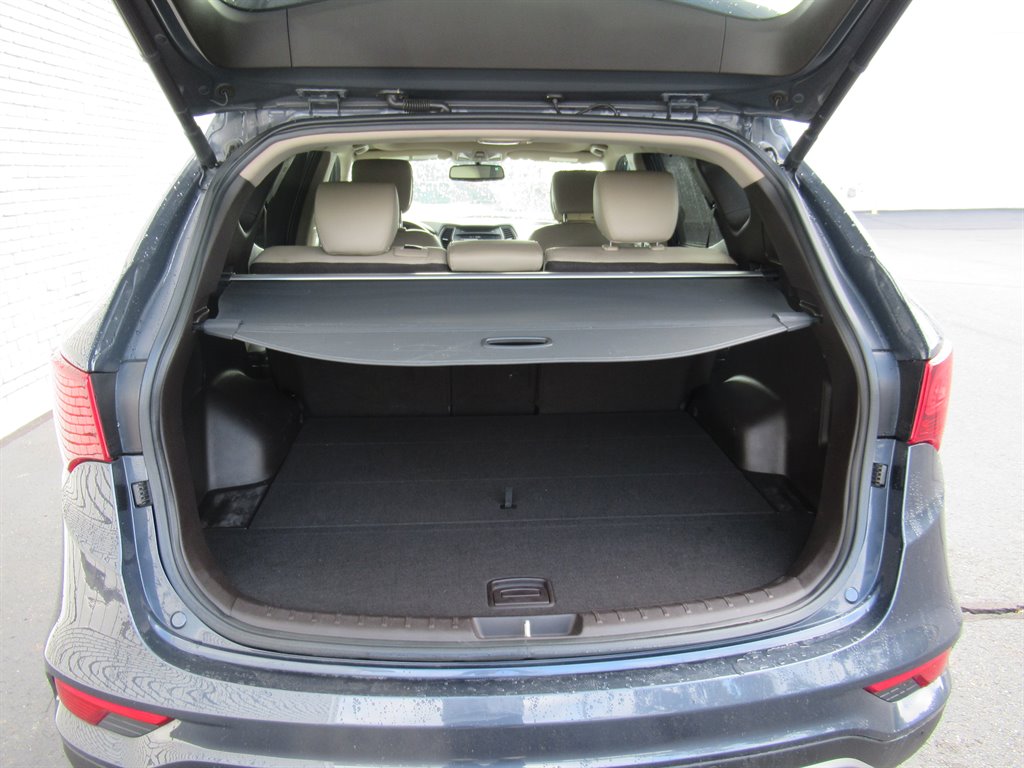 2018 Hyundai Santa Fe Sport - $9,695