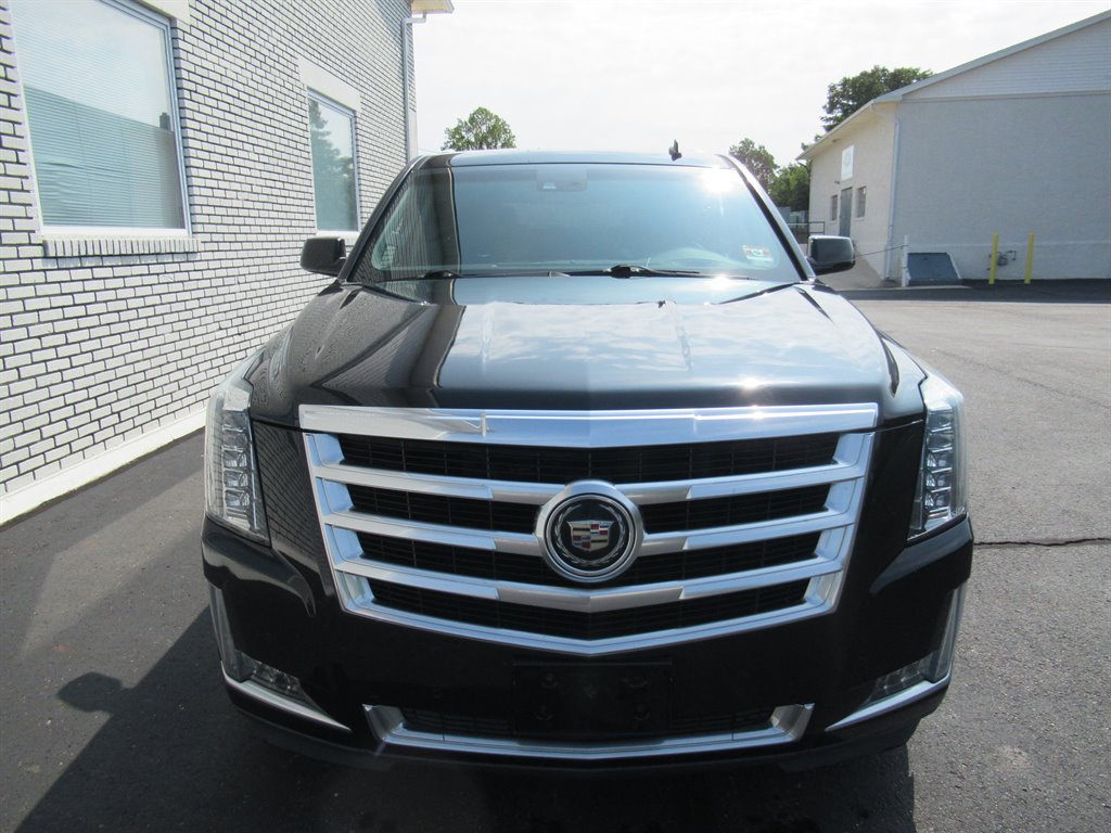 2015 Cadillac Escalade - $19,995
