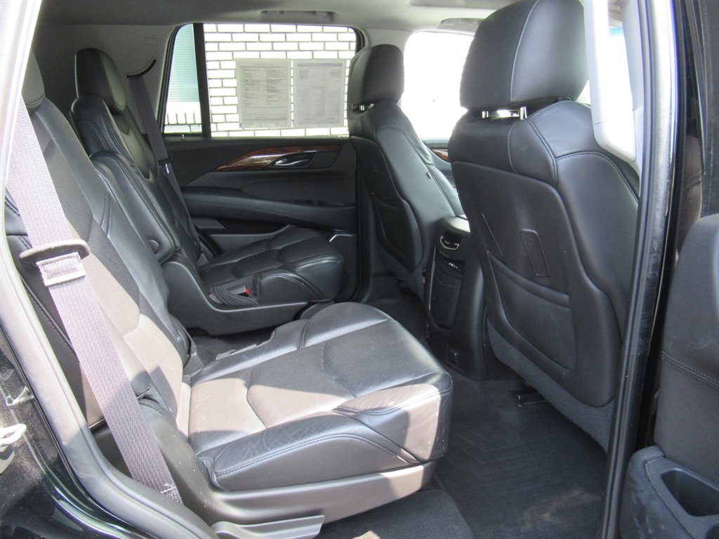 2015 Cadillac Escalade - $19,995