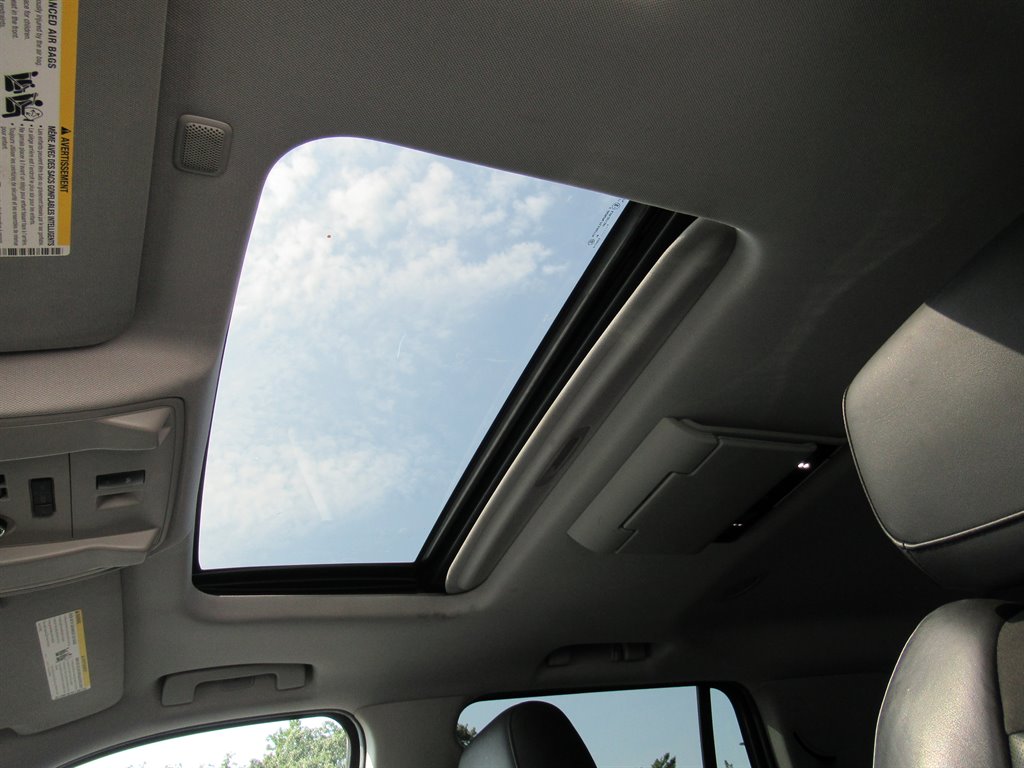 2015 Cadillac Escalade - $19,995