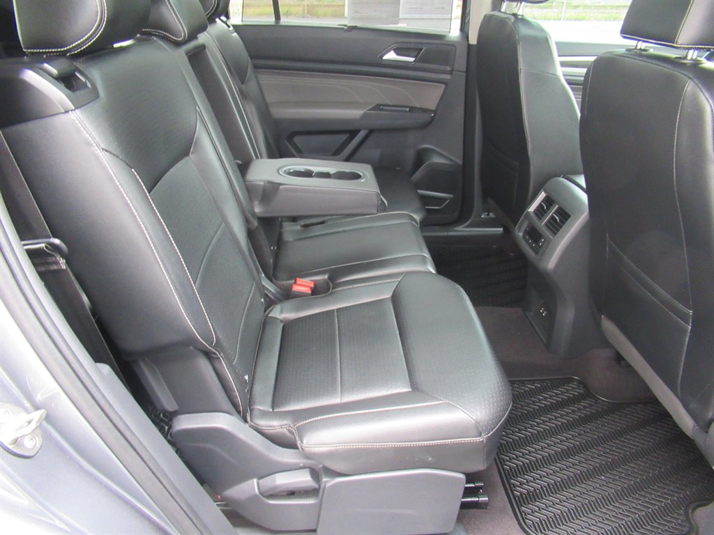 2022 Volkswagen Atlas - $19,995