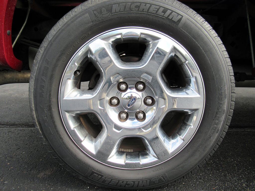 2013 Ford F-150 - $15,595