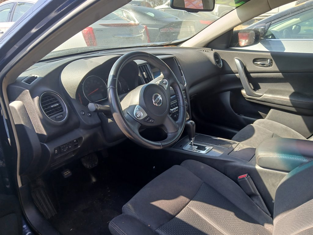 2013 Nissan Maxima - $9,900