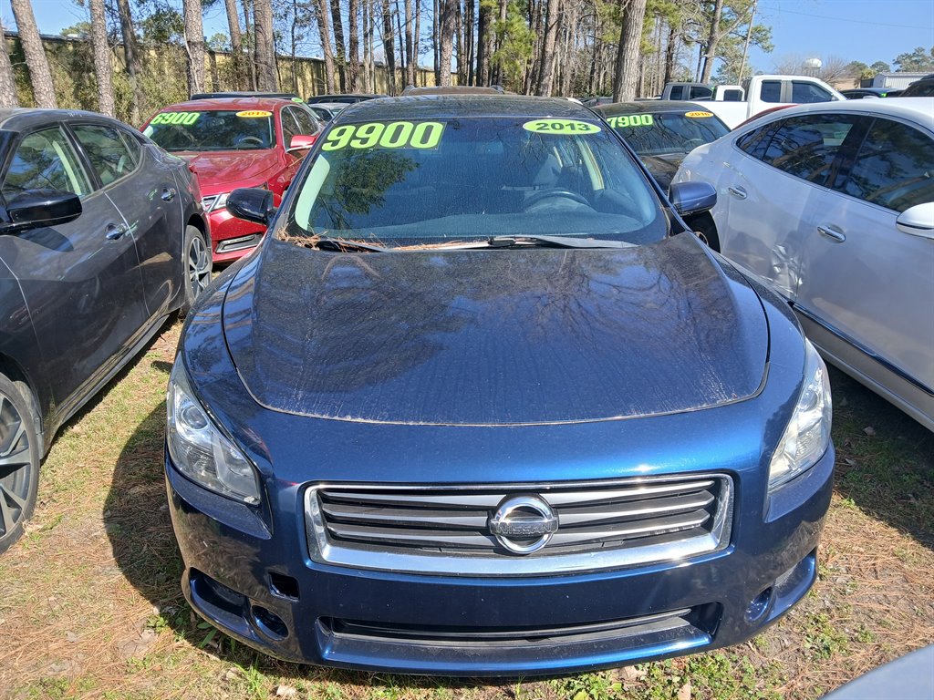 2013 Nissan Maxima - $9,900