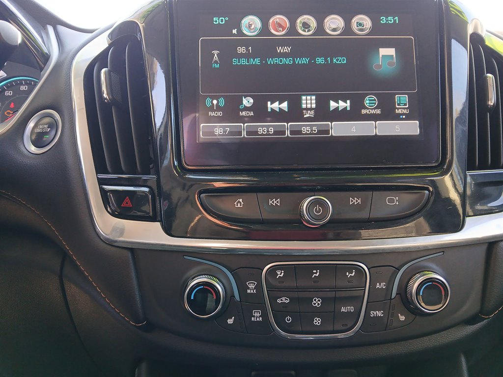 2019 Chevrolet Traverse RS photo