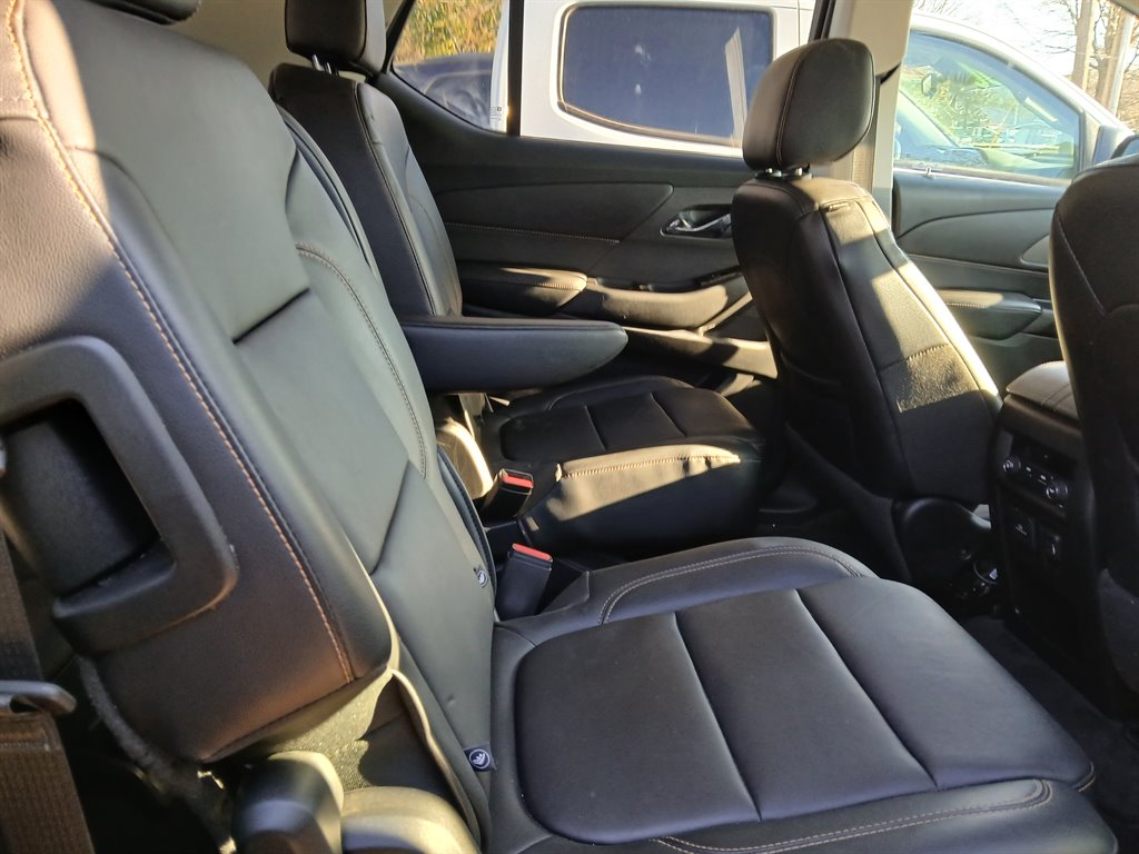 2019 Chevrolet Traverse RS photo