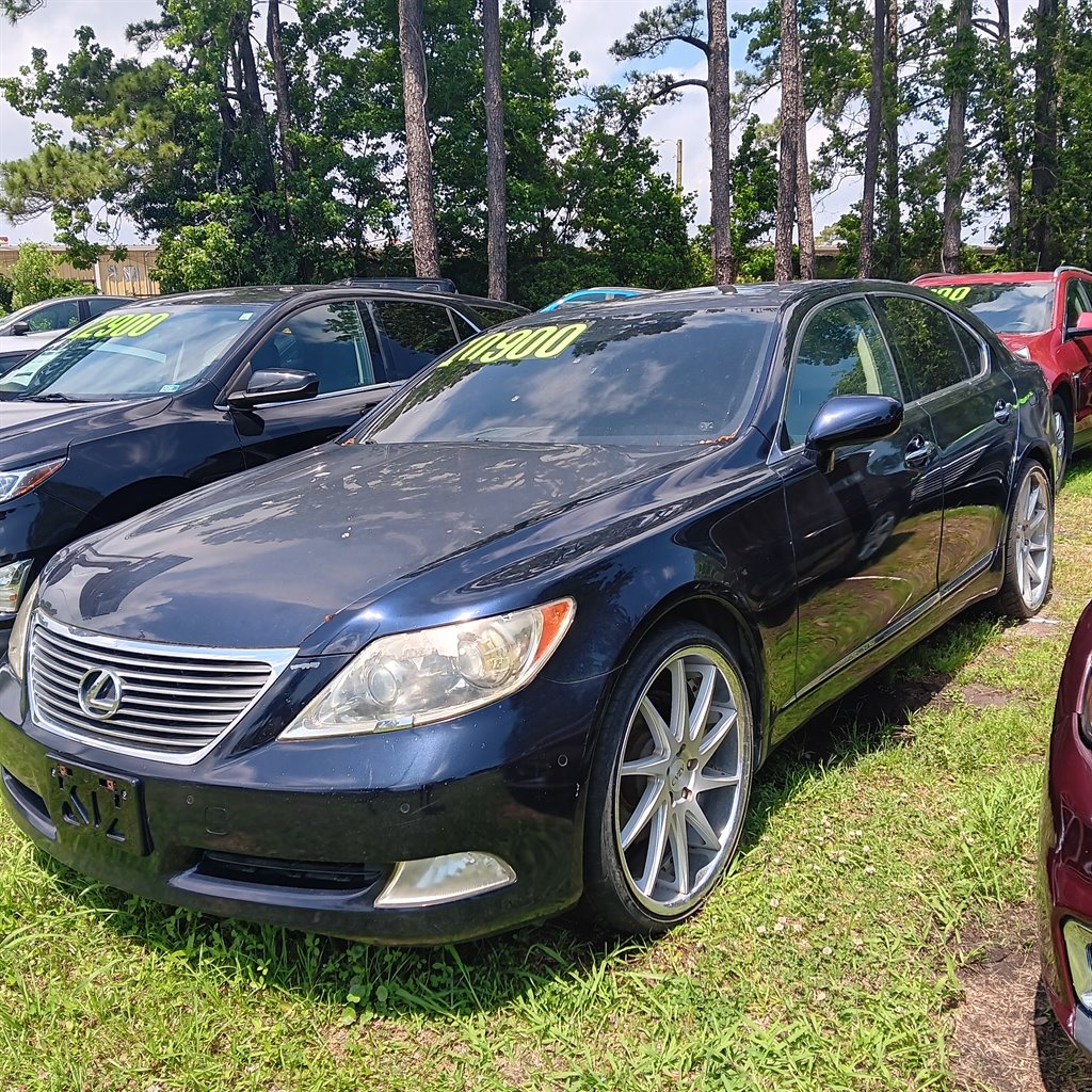 2007 Lexus LS - $8,900