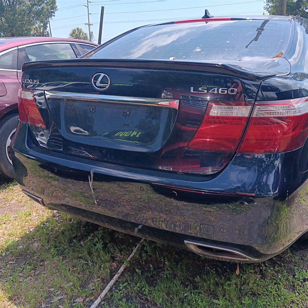 2007 Lexus LS - $8,900