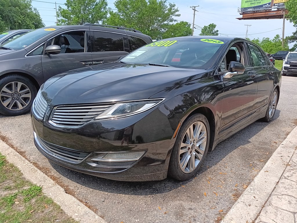 2013 Lincoln MKZ photo