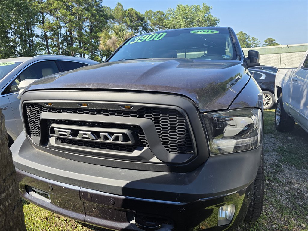 2015 Ram 1500 - $13,900