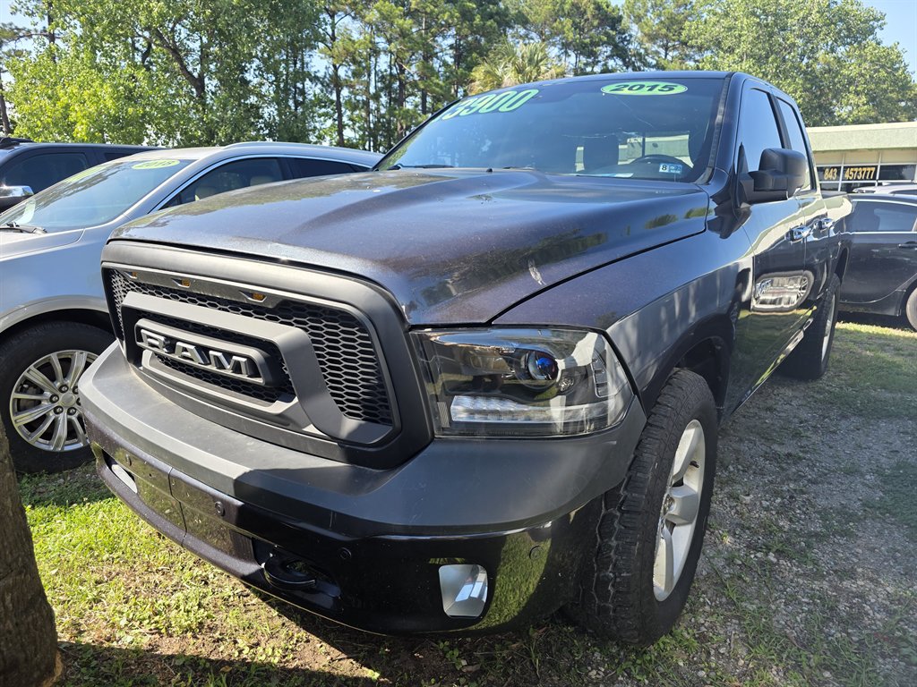 2015 Ram 1500 - $13,900
