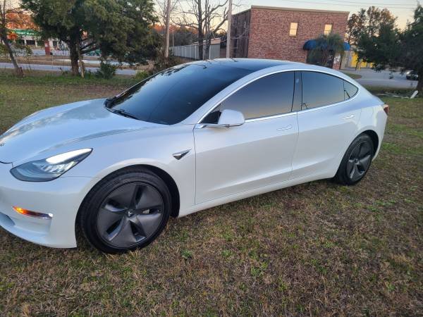 2020 Tesla Model 3 - $19,900