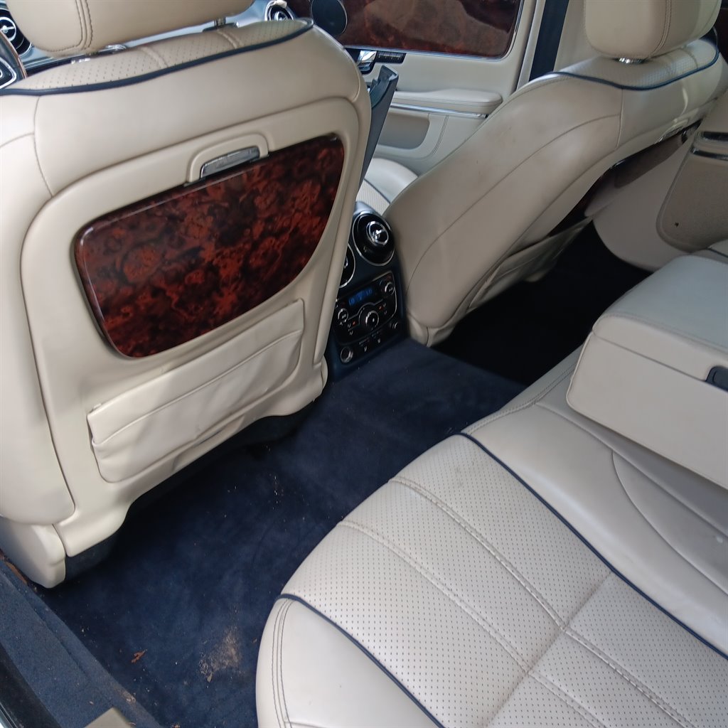 2011 Jaguar XJL photo