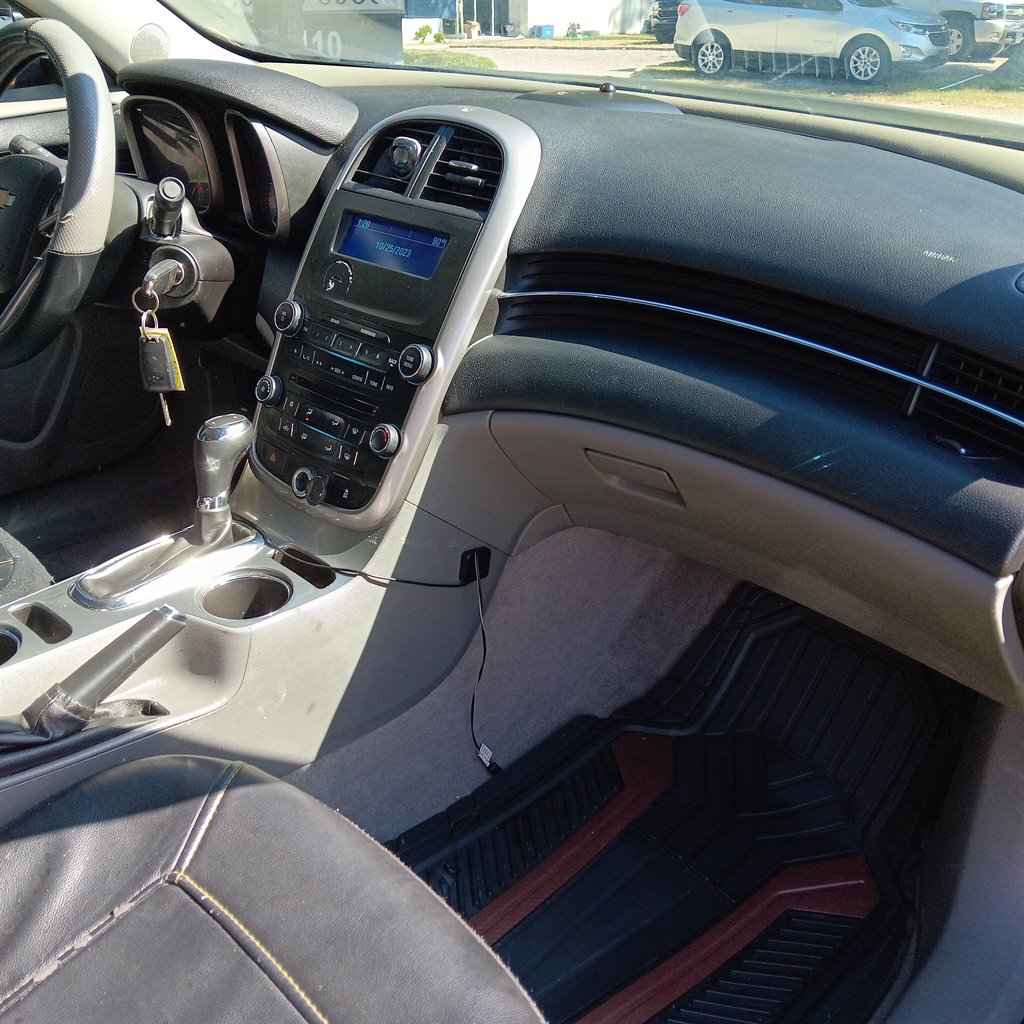 2014 Chevrolet Malibu LS photo