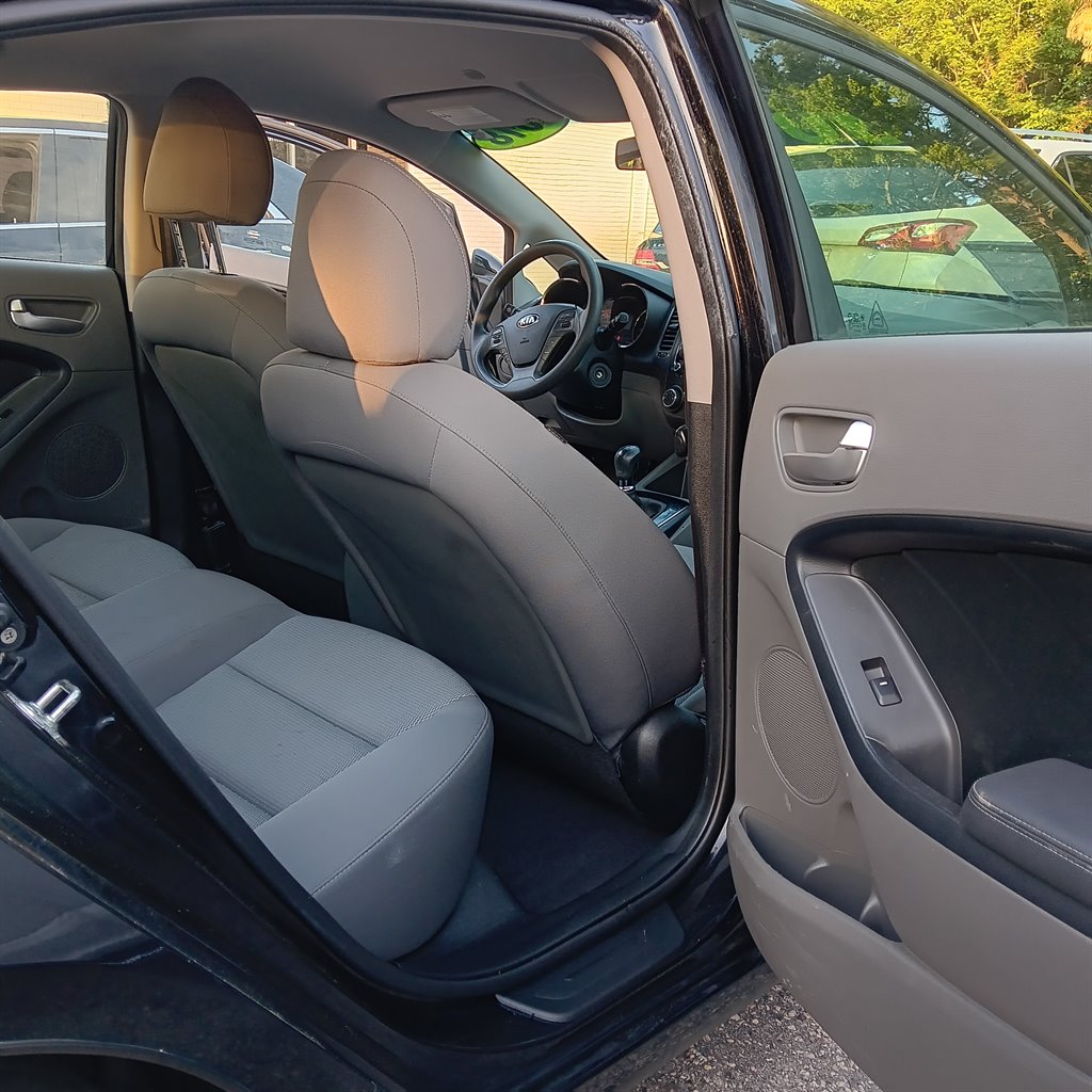 2018 Kia Forte - $9,900
