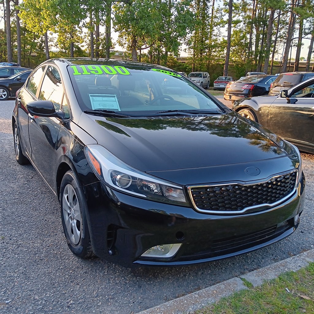 2018 Kia Forte - $9,900