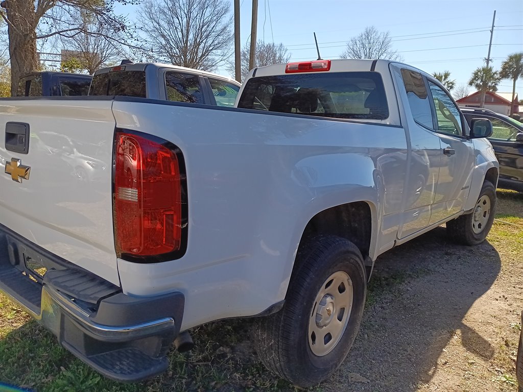 2019 Chevrolet Colorado - $17,900