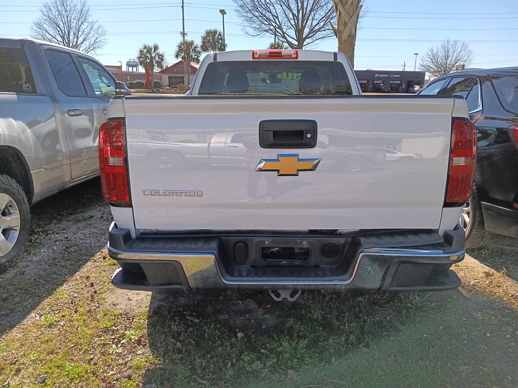 2019 Chevrolet Colorado - $17,900