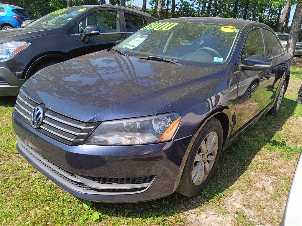 2015 Volkswagen Passat Limited Edition photo