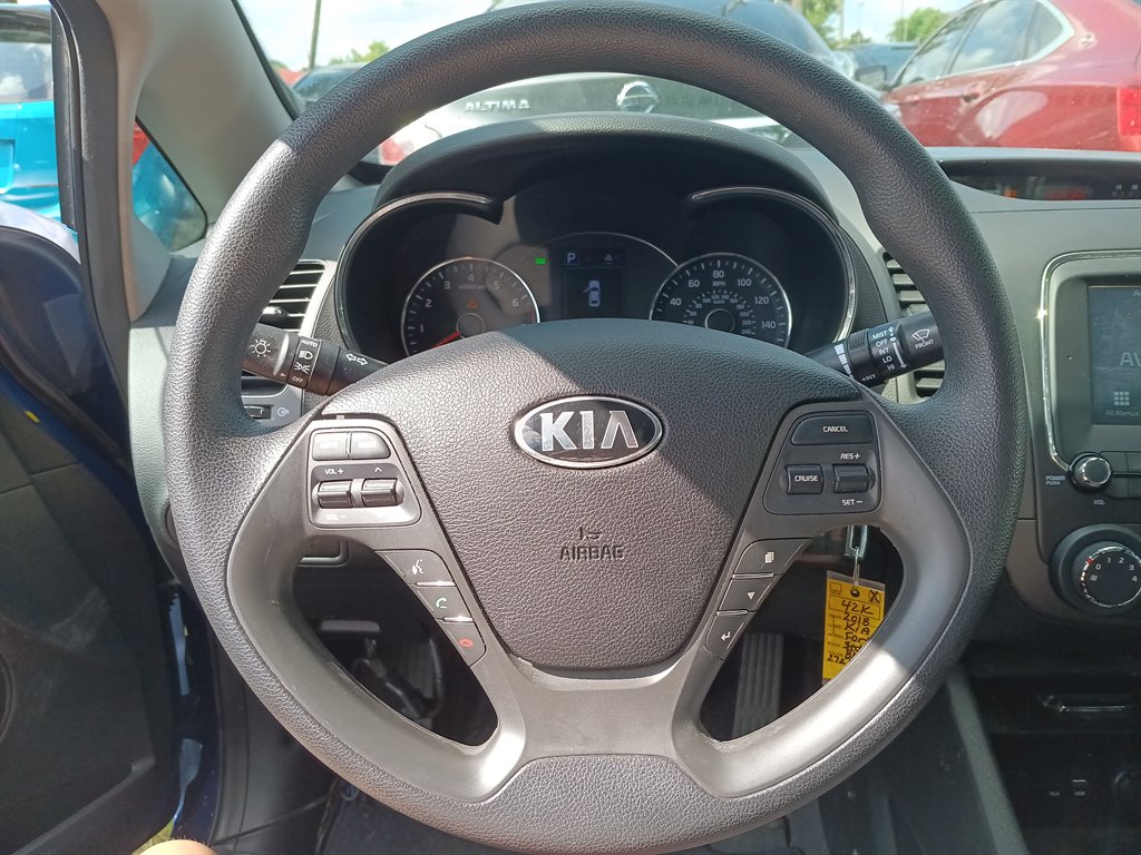 2018 Kia Forte - $10,900
