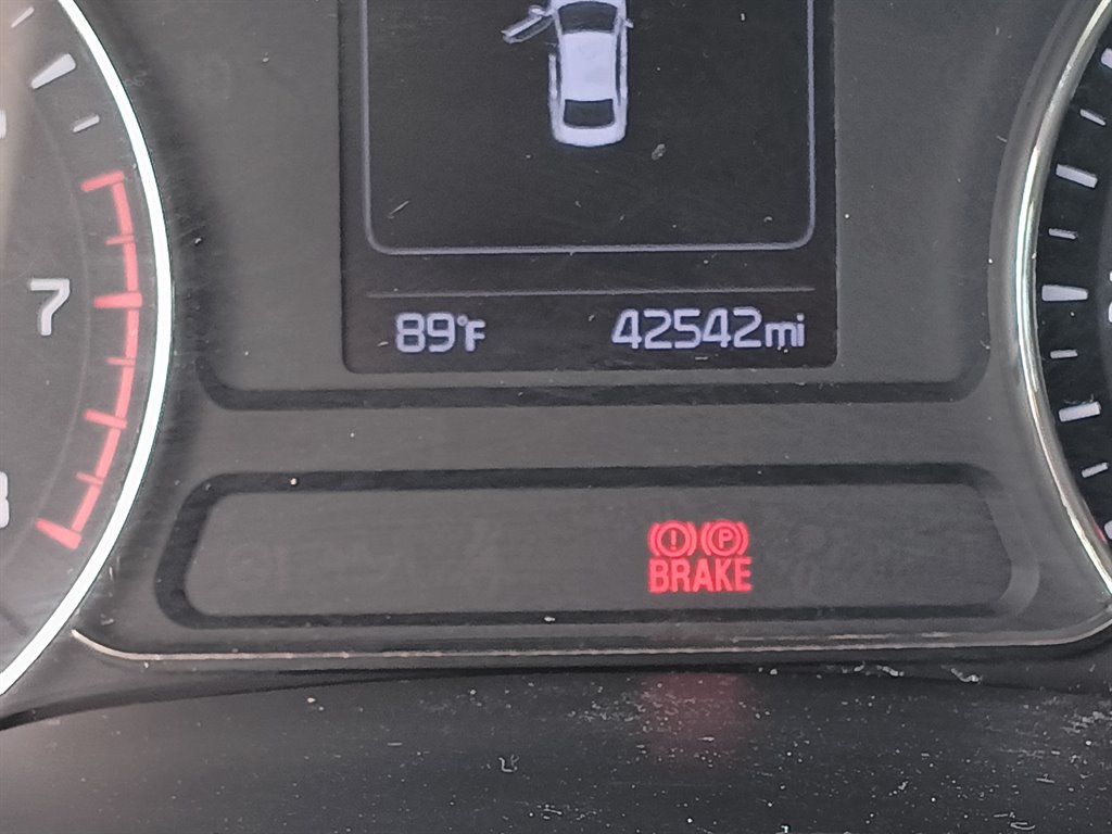 2018 Kia Forte - $10,900