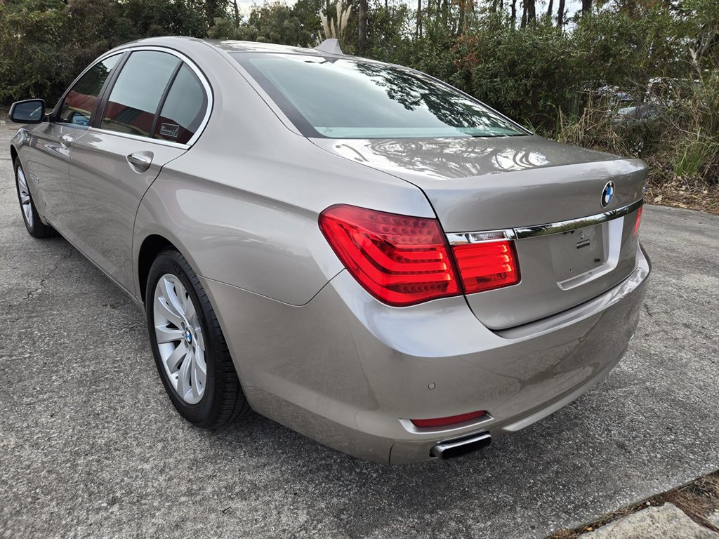 2011 BMW 750xi - $6,900