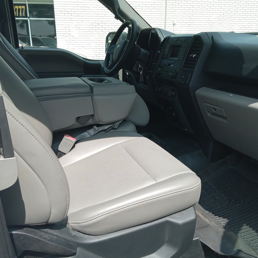 2019 Ford F150 XL photo