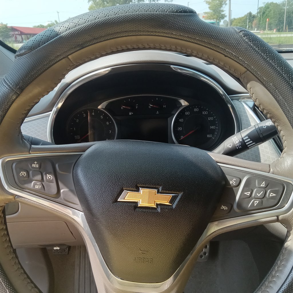2016 Chevrolet Malibu LT photo