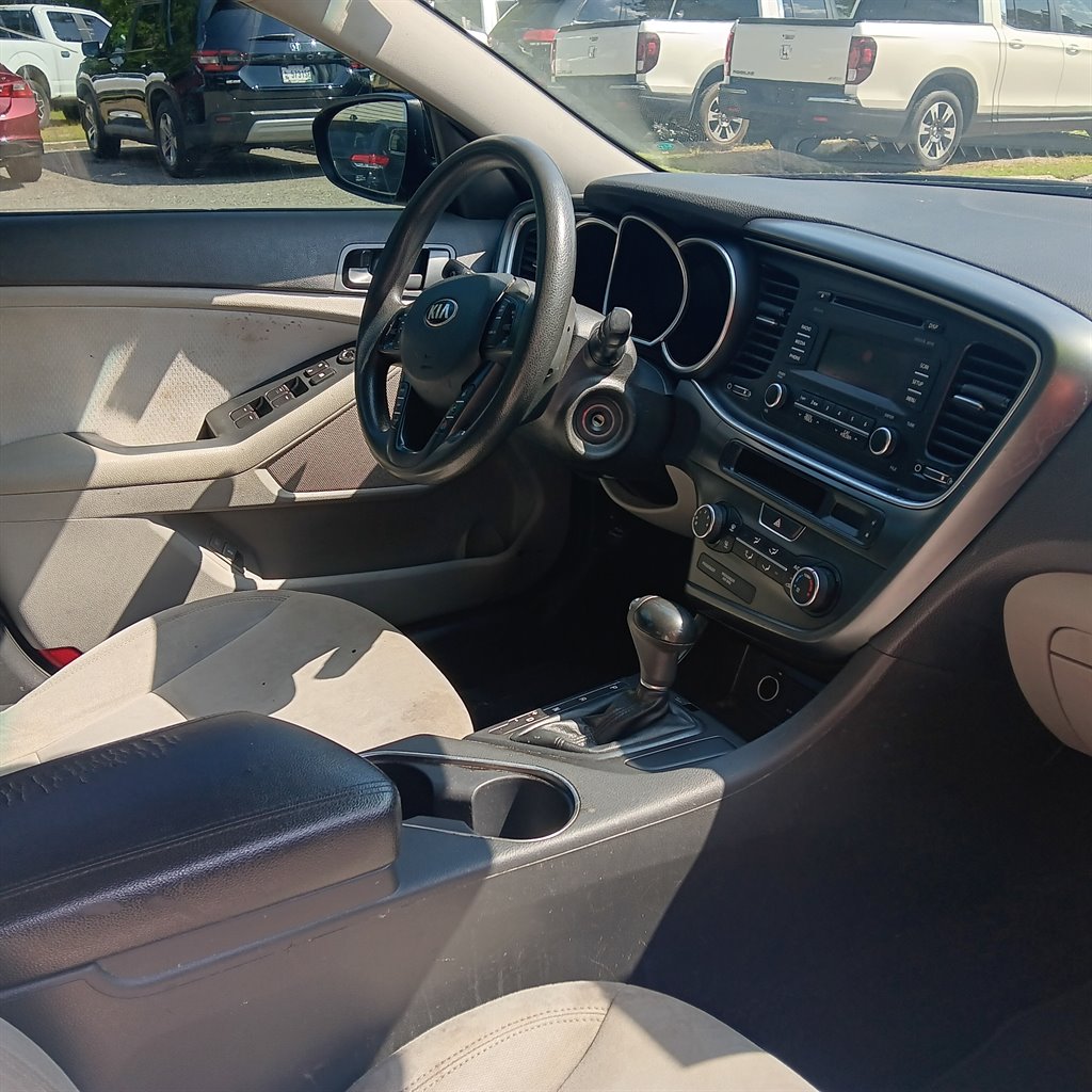 2015 Kia Optima LX photo