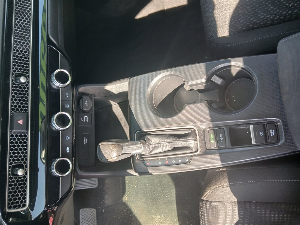 2022 Honda Civic - $18,900