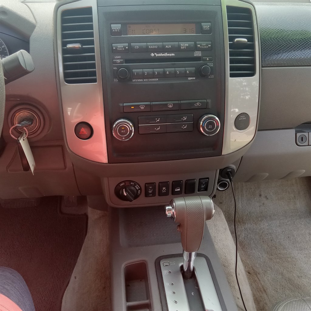 2012 Nissan Frontier S photo