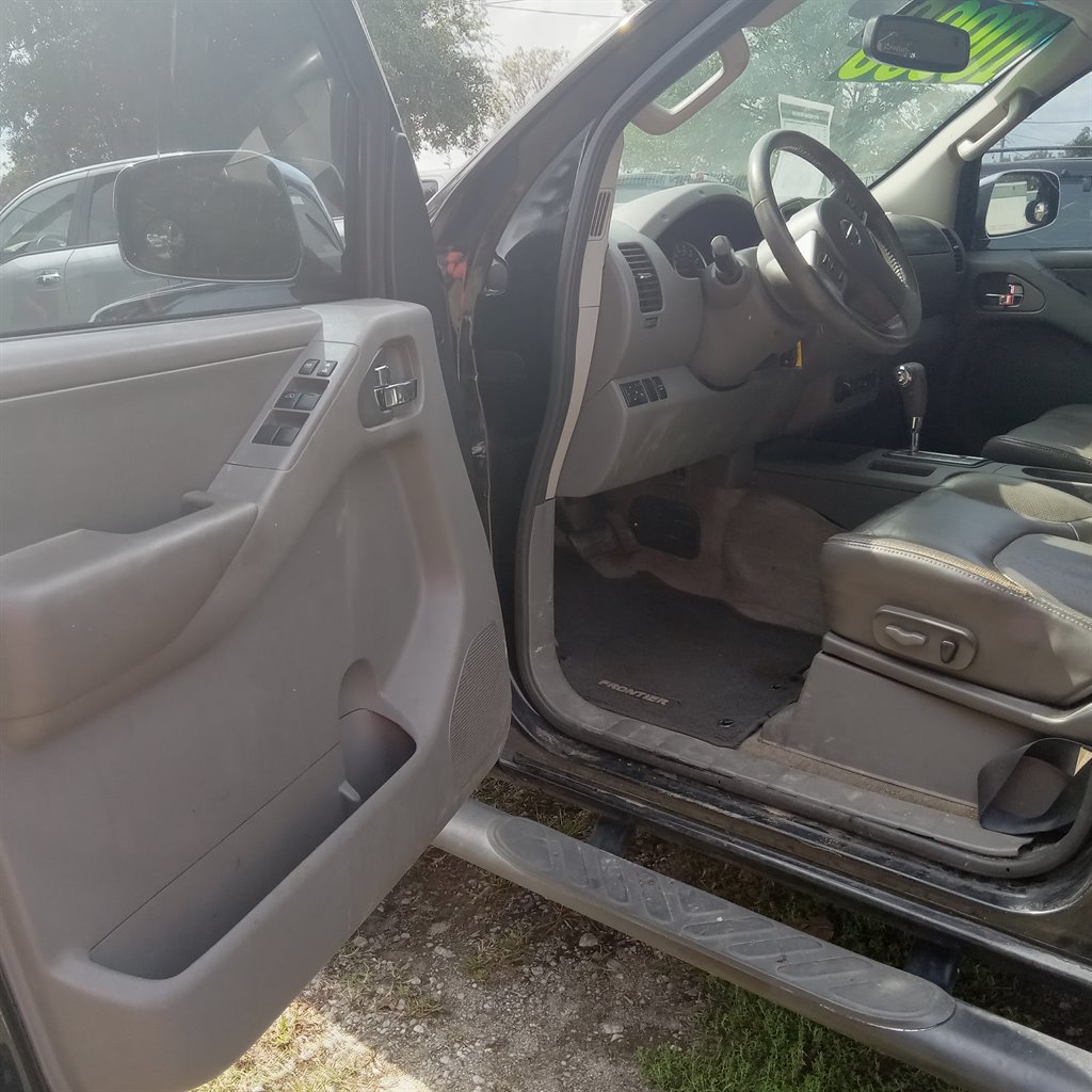 2012 Nissan Frontier S photo