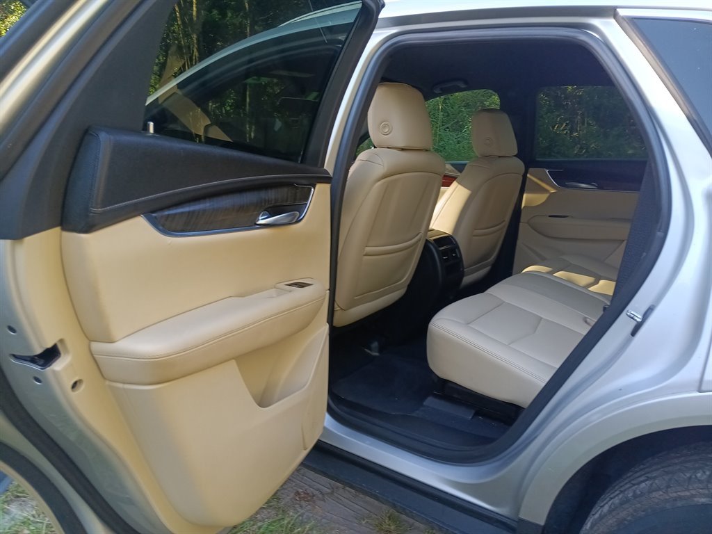 2018 Cadillac XT5 - $14,900