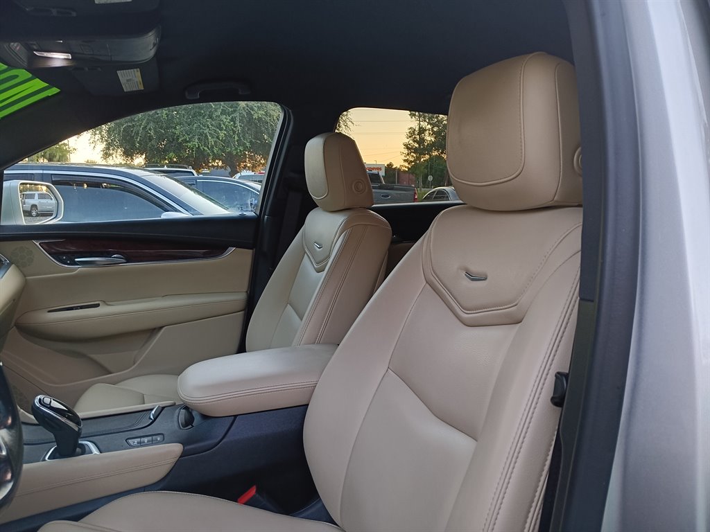 2018 Cadillac XT5 - $14,900