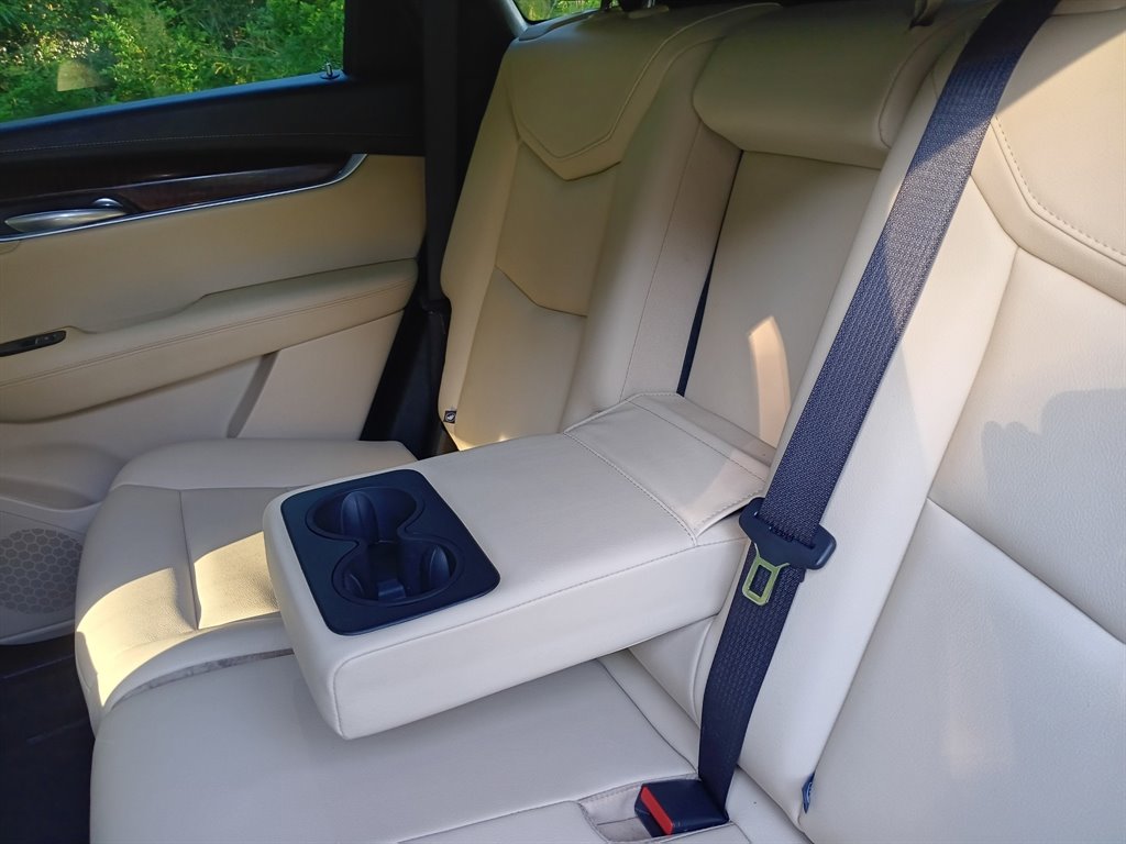 2018 Cadillac XT5 - $14,900
