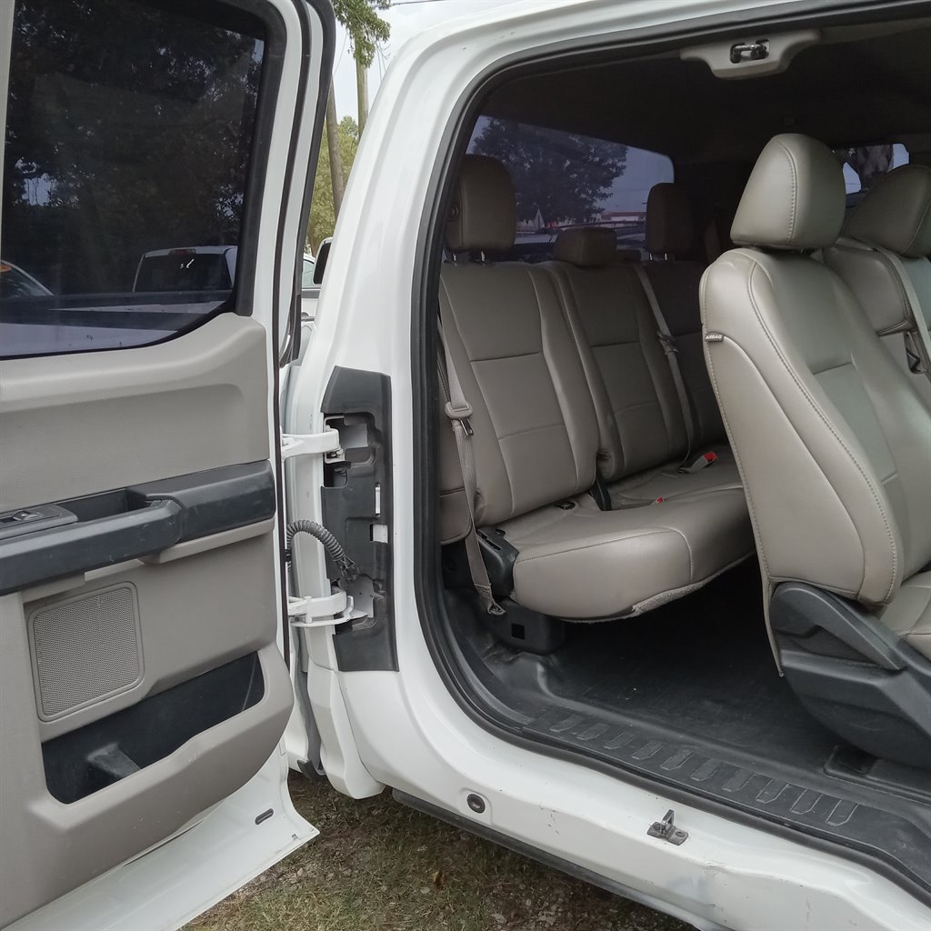 2018 Ford F150 Lariat photo