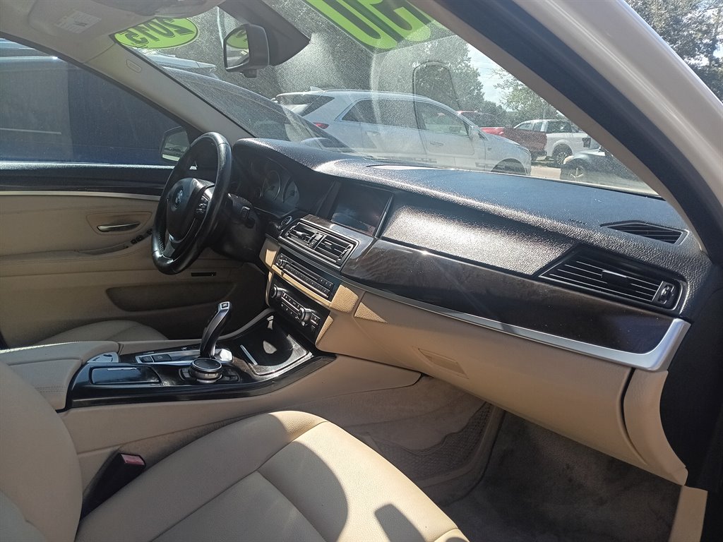 2015 BMW 528i - $8,990