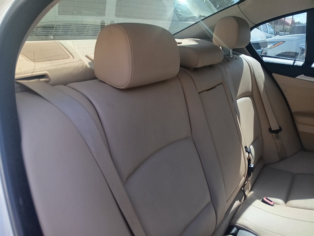 2015 BMW 528i - $8,990