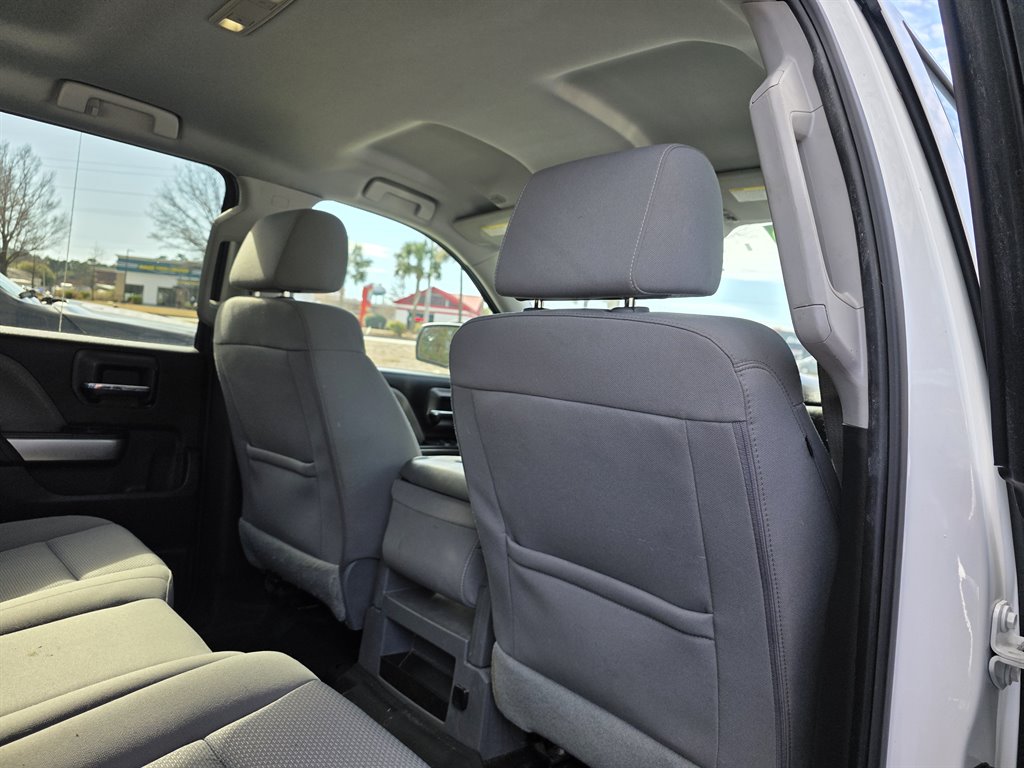 2016 Chevrolet Silverado 1500 - $18,900