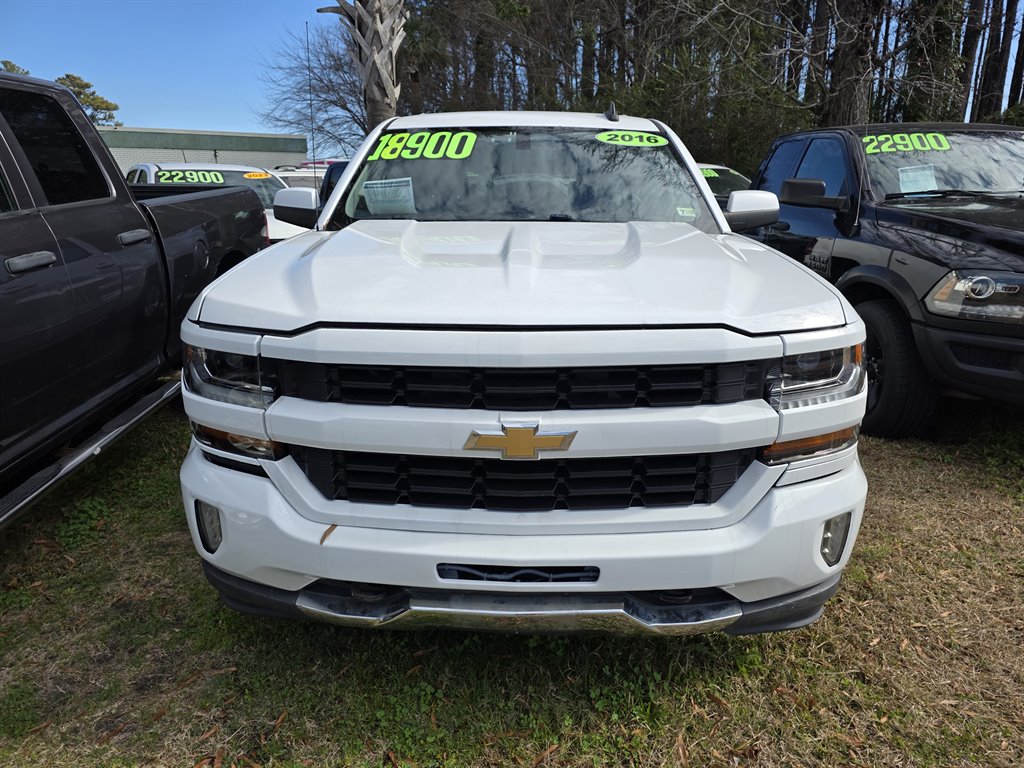 2016 Chevrolet Silverado 1500 - $18,900