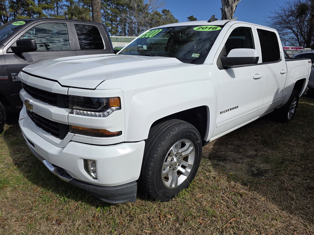2016 Chevrolet Silverado 1500 - $18,900
