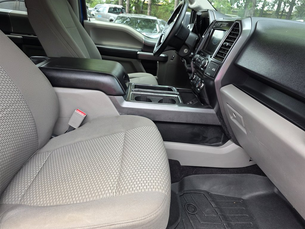 2017 Ford F-150 - $16,900