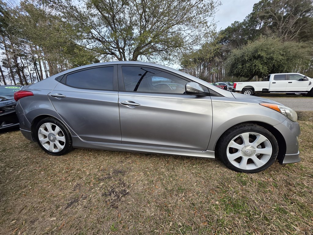 2013 Hyundai Elantra - $6,900