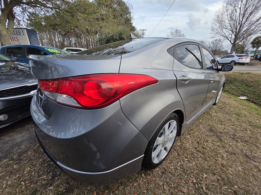 2013 Hyundai Elantra - $6,900